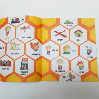 Bộ 6 Cuốn Truyện Tranh Tư Duy Phát Triển EQ Trí Tuệ Cảm Xúc Cho Bé: Gấu Bư Đi Công Viên, Gấu Bư Đi Khám Răng, Gấu Bư Và Người Lạ Ở Sân Chơi, Gấu Bư Đi Siêu Thị, Gấu Bư Không Giữ Lời Hứa, Gấu Bư Đã Lớn