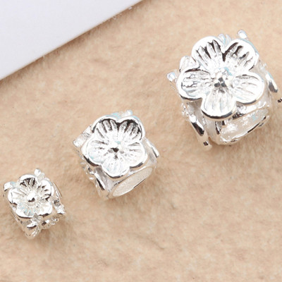 Combo charm bạc trắng chặn hạt hình vuông hoa 4 mặt - Ngọc Quý Gemstones