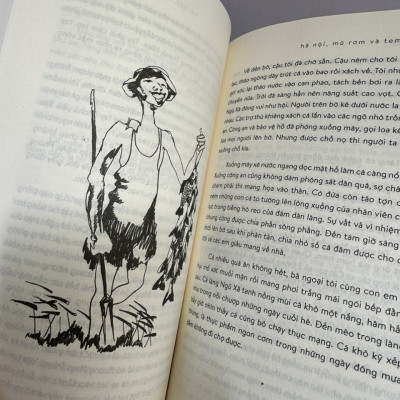(Tái bản 2024) HÀ NỘI, MŨ RƠM VÀ TEM PHIẾU - Trung Sỹ - Alphabooks 