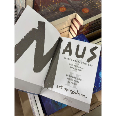 Sách - Maus - Chuyện Một Kẻ Sống Sót - Art Spiegelman - Nhã Nam