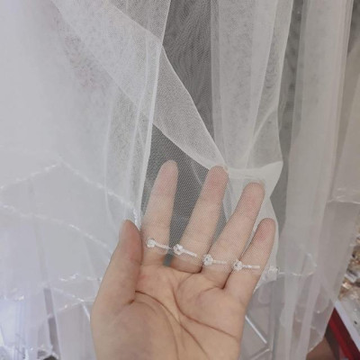 Voan 2 lớp viền đính cườm dài 1,5m