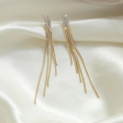 Earrings đeo tai nữ dáng dài tua dua sợi thời trang Hàn Quốc