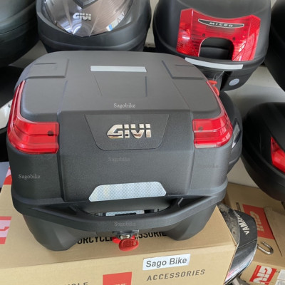 Thùng xe Winner X 2022, thùng Givi B33NM, baga HRV WinnerX V3