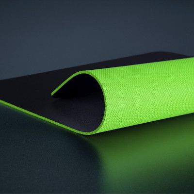 Tấm lót chuột Razer Gigantus V2 - Soft Mat-Large_RZ02-03330300-R3M1 - Hàng chính hãng