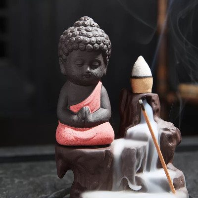 Thác Khói Trầm Hương Tượng Phật ngồi thiền