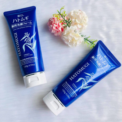 Sữa Rửa Mặt Ngừa Mụn Và Làm Sáng Da 31302 Reihaku Hatomugi Facial Foam(Tuýp 130 G)