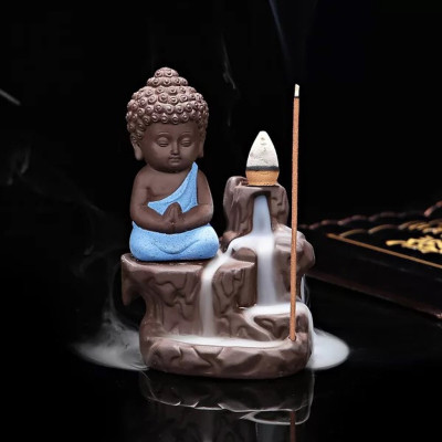 Thác Khói Trầm Hương Tượng Phật ngồi thiền
