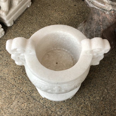 Lư hương, bát hương, bát nhang thờ cúng chạm thánh giá thiên chúa giáo, công giáo đặt bàn thờ, mộ đá cẩm thạch trắng - Cao 40 cm
