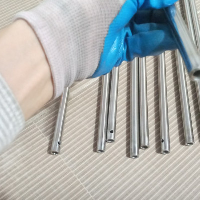 ỐNG 12.7 INOX (304) . LỖ TRONG 8.03 ( 2 ỐNG LỒNG 1 )