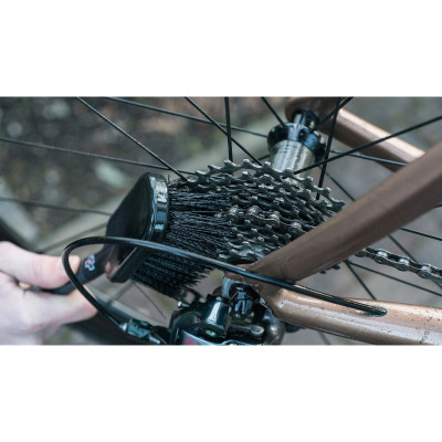 Bàn Chải Vỏ Xe Và Líp Xe Muc Off Tyre & Cassette Brush