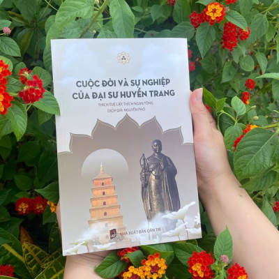 Sách - Cuộc Đời Và Sự Nghiệp Của Đại Sư Huyền Trang 