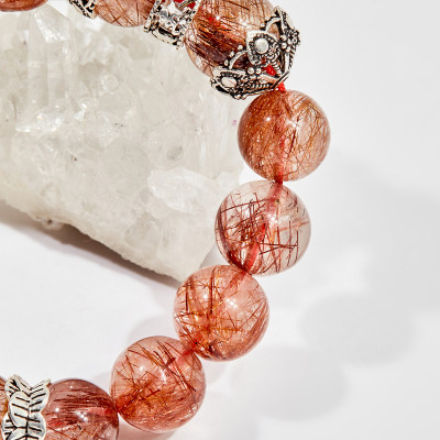 Vòng tay phong thủy đá thạch anh tóc đỏ charm mèo 10mm mệnh hỏa , thổ - Ngọc Quý Gemstones
