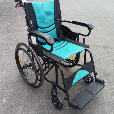 Xe lăn du lịch Sắt Sơn Chống Lật Lucass X980L